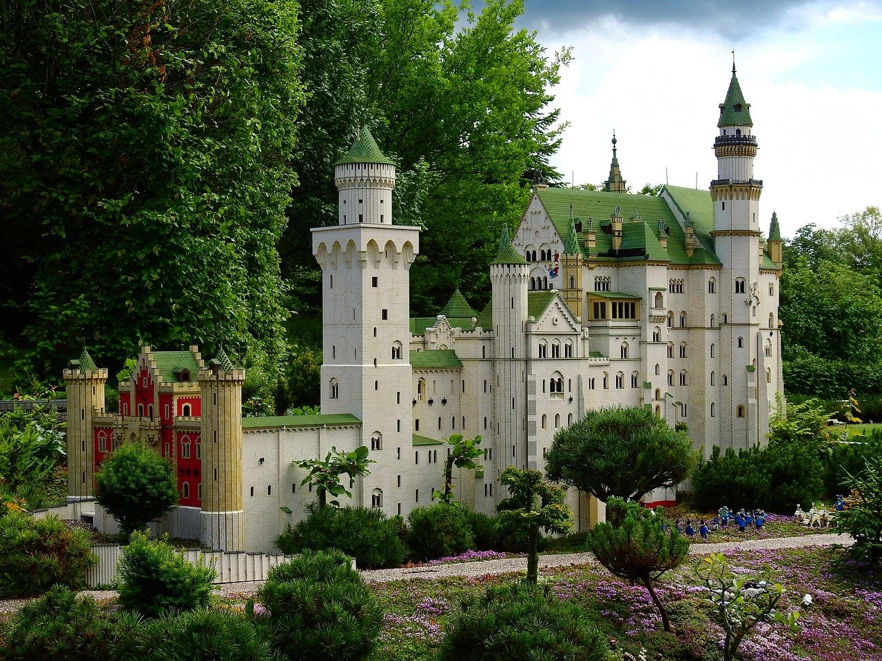 lego, legoland, to build, to play, toy, children, lego blocks, building blocks, amusement park, castle, neuschwanstein, lego, lego, lego, lego, lego, legoland